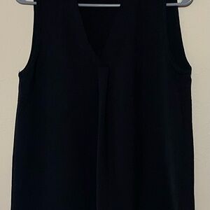 Elegant Black V-Neck Sleeveless Top